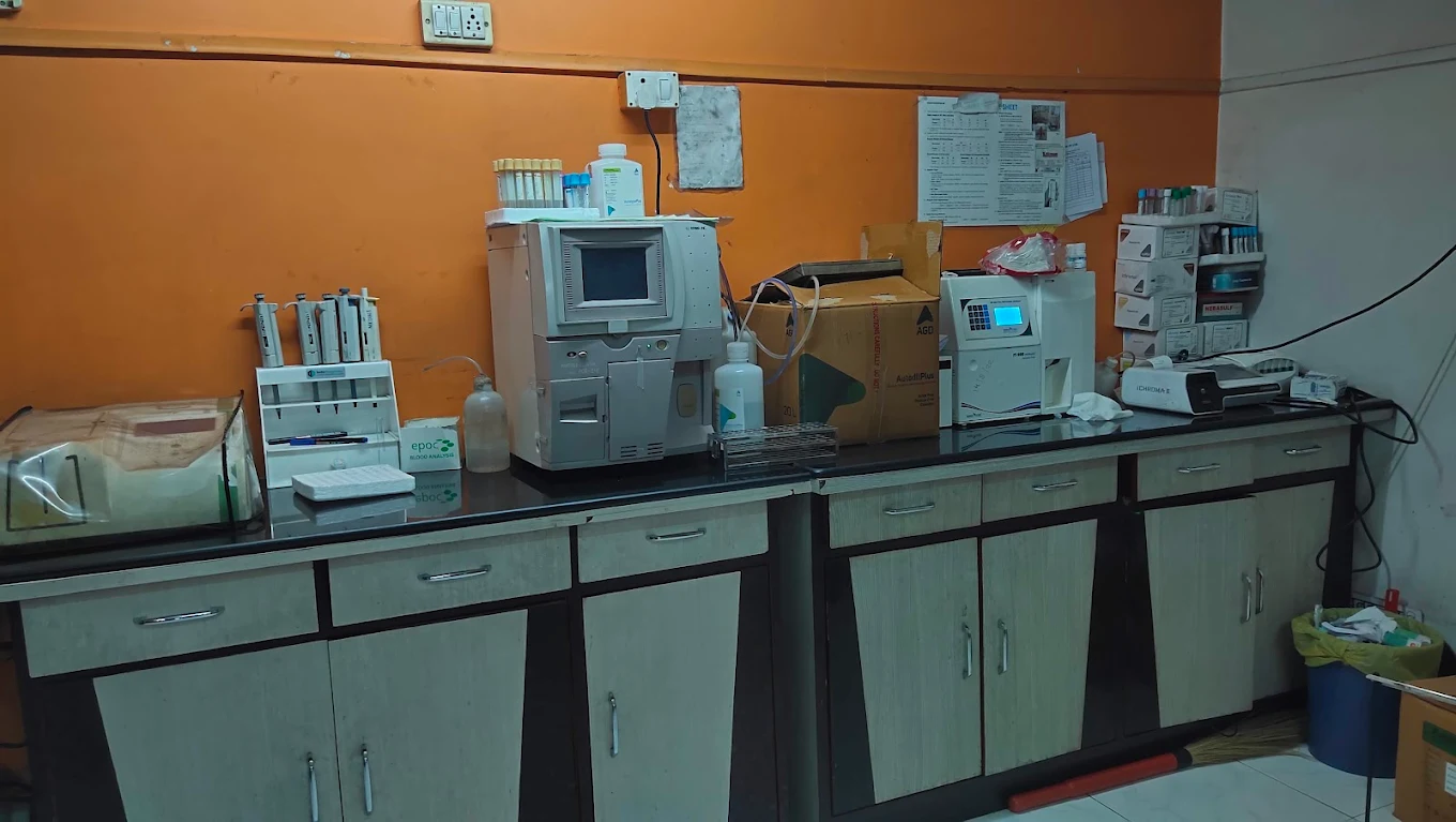 Om Sai Diagnostic Centre Lab